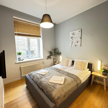 Courtyard Kalnina Apartment รีกา ภายนอก รูปภาพ