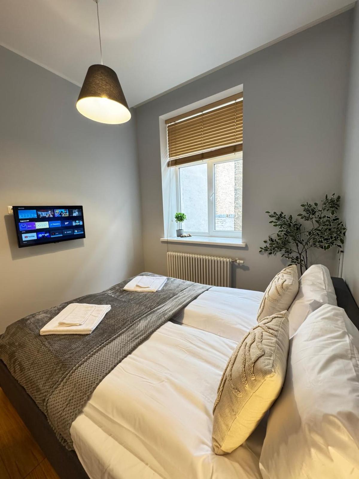 Courtyard Kalnina Apartment รีกา ภายนอก รูปภาพ